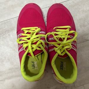 Only worn a few times